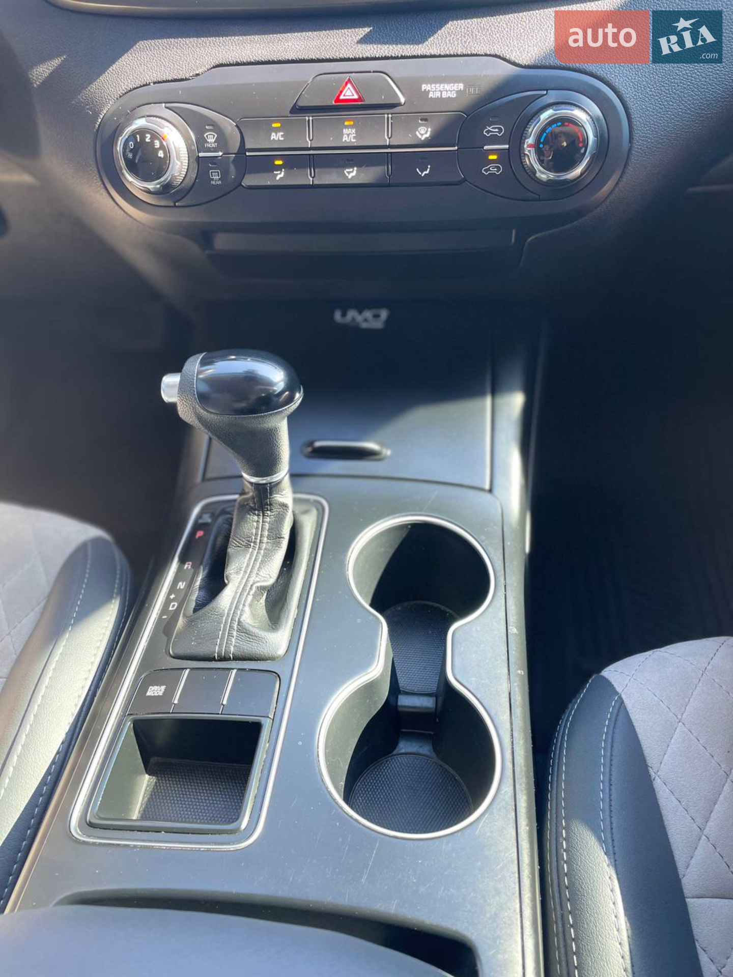 2015 Kia Sorento - мініатюра 13