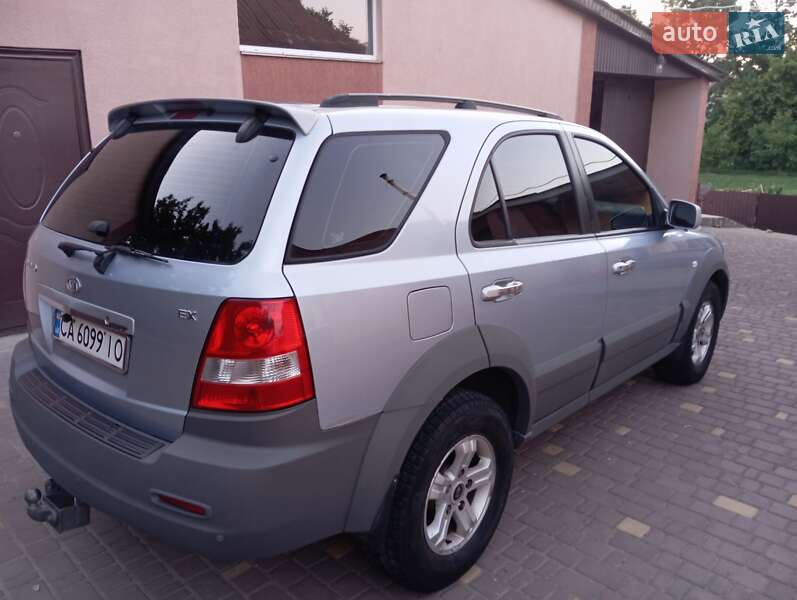 Внедорожник / Кроссовер Kia Sorento 2004 в Крыжополе