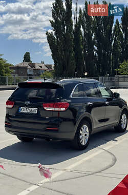 Внедорожник / Кроссовер Kia Sorento 2016 в 