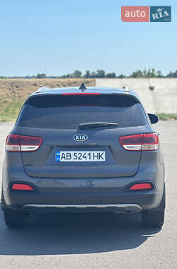 Позашляховик / Кросовер Kia Sorento 2014 в 