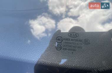Внедорожник / Кроссовер Kia Sorento 2010 в 