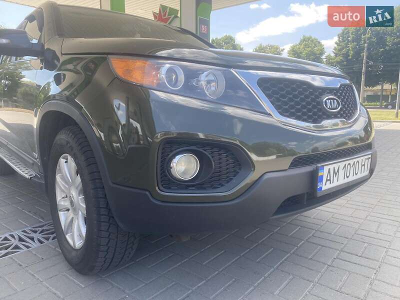 Внедорожник / Кроссовер Kia Sorento 2010 в Житомире