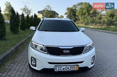 Внедорожник / Кроссовер Kia Sorento 2012 в 