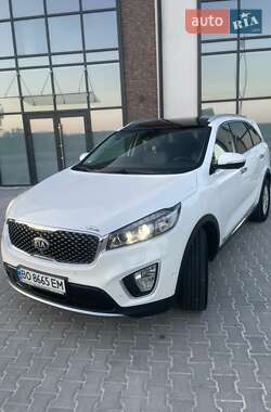 Внедорожник / Кроссовер Kia Sorento 2015 в 