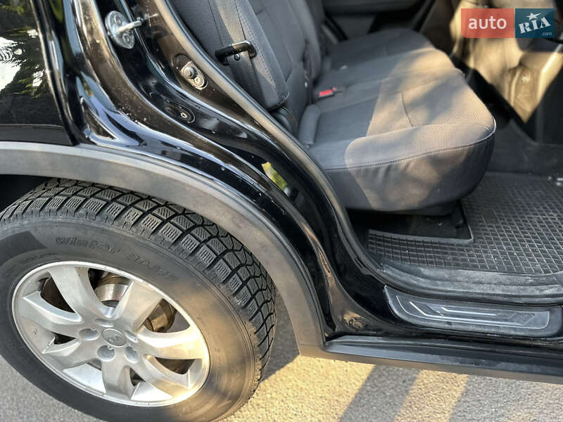 Позашляховик / Кросовер Kia Sorento 2012 в Вінниці
