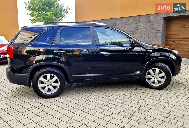 Внедорожник / Кроссовер Kia Sorento 2010 в Ивано-Франковске