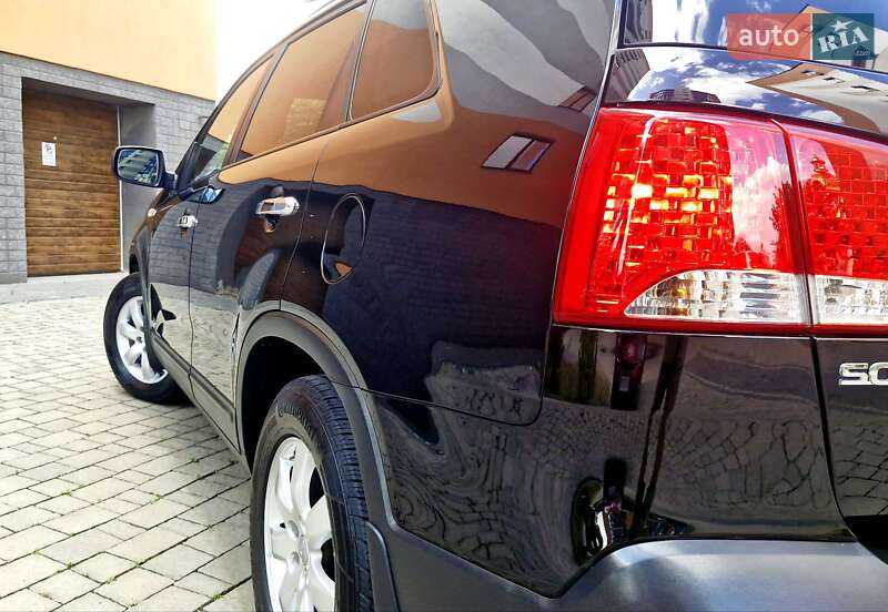 Внедорожник / Кроссовер Kia Sorento 2010 в Ивано-Франковске