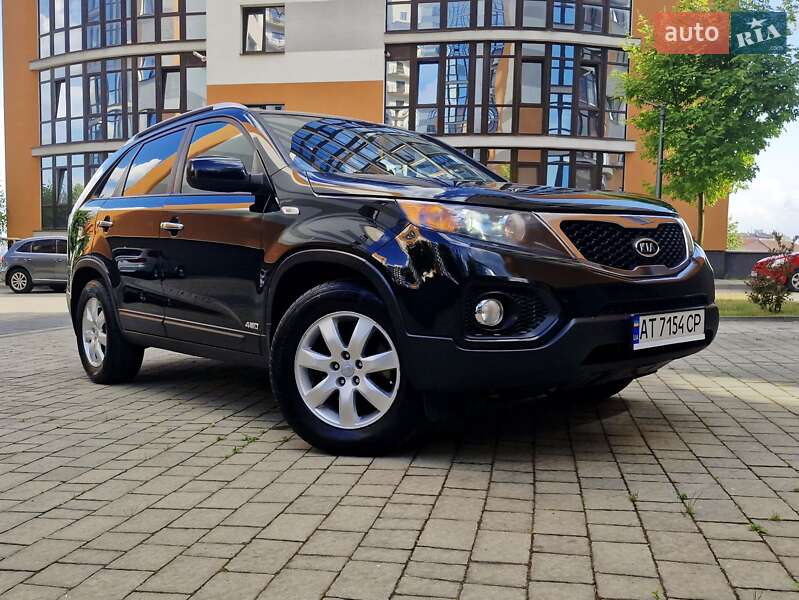 Внедорожник / Кроссовер Kia Sorento 2010 в Ивано-Франковске
