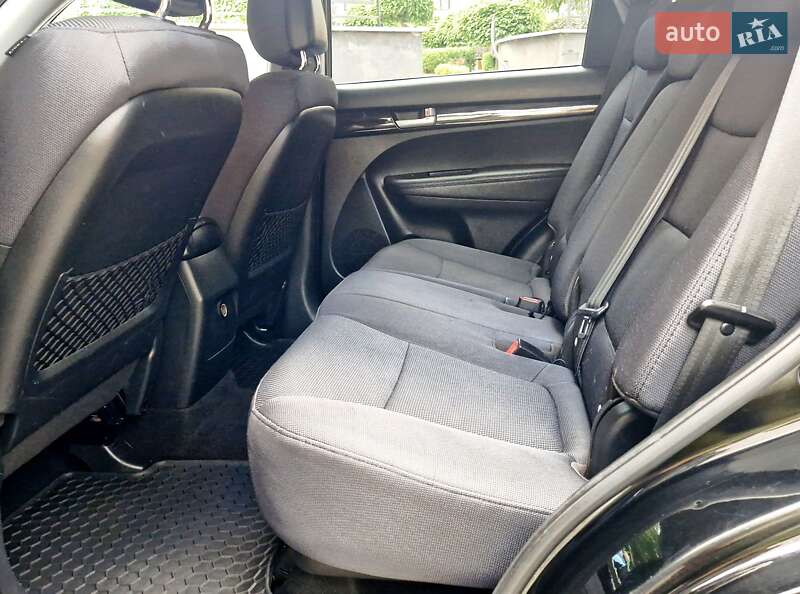 Внедорожник / Кроссовер Kia Sorento 2010 в Ивано-Франковске