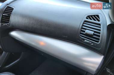 Внедорожник / Кроссовер Kia Sorento 2012 в 