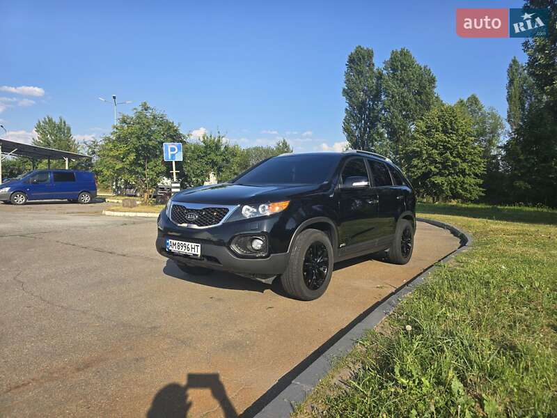 Внедорожник / Кроссовер Kia Sorento 2011 в Житомире