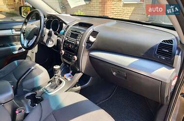 Внедорожник / Кроссовер Kia Sorento 2011 в 
