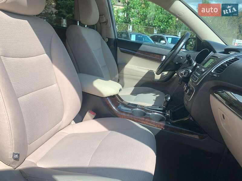 Внедорожник / Кроссовер Kia Sorento 2013 в Виннице