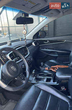 Внедорожник / Кроссовер Kia Sorento 2015 в 