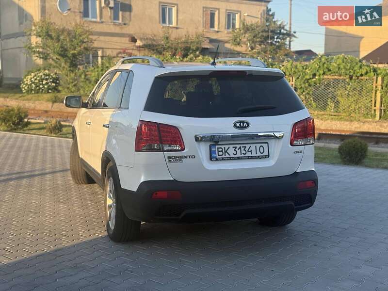 Внедорожник / Кроссовер Kia Sorento 2011 в Рокитном