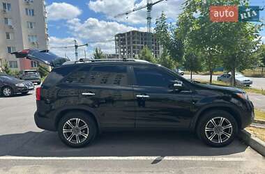 Внедорожник / Кроссовер Kia Sorento 2011 в 