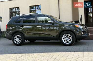Внедорожник / Кроссовер Kia Sorento 2010 в 