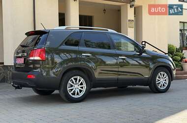 Внедорожник / Кроссовер Kia Sorento 2010 в 