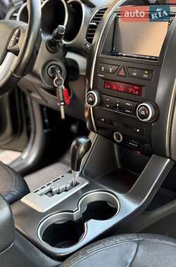Внедорожник / Кроссовер Kia Sorento 2010 в 