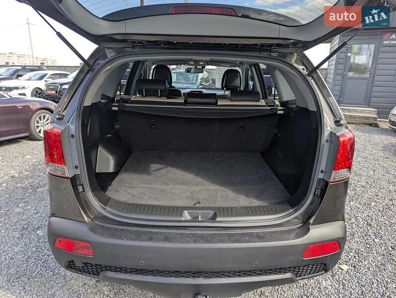 Внедорожник / Кроссовер Kia Sorento 2011 в Ровно
