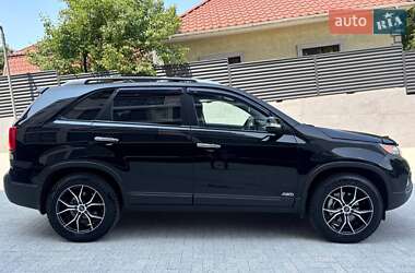 Внедорожник / Кроссовер Kia Sorento 2012 в 