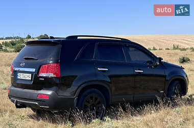 Позашляховик / Кросовер Kia Sorento 2010 в 