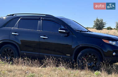 Позашляховик / Кросовер Kia Sorento 2010 в 