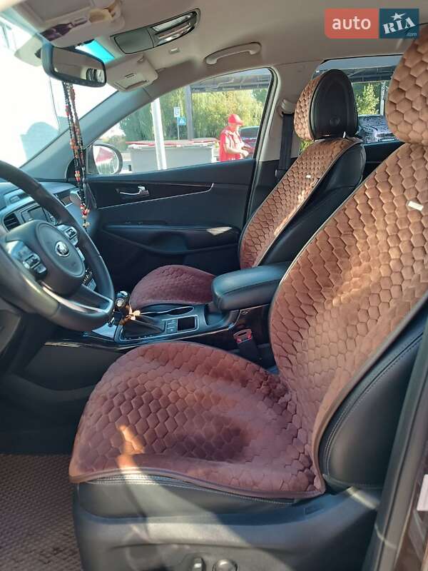 Позашляховик / Кросовер Kia Sorento 2016 в Києві