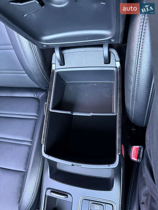 Внедорожник / Кроссовер Kia Sorento 2015 в Одессе