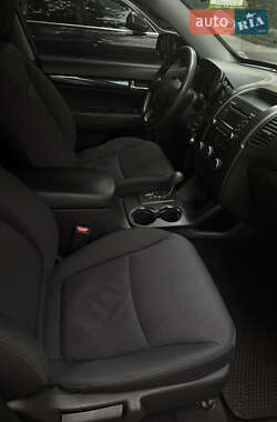 Внедорожник / Кроссовер Kia Sorento 2010 в 