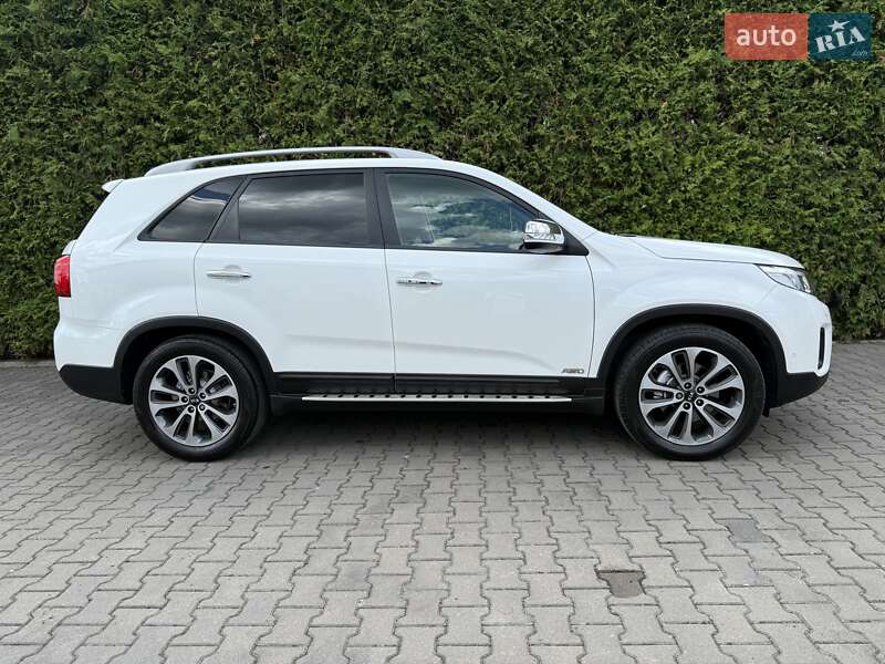 Позашляховик / Кросовер Kia Sorento 2014 в Стрию