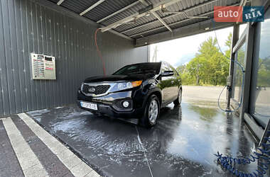 Позашляховик / Кросовер Kia Sorento 2011 в Надвірній