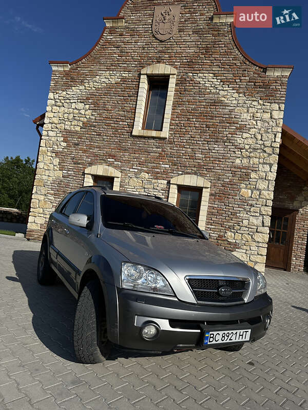 Внедорожник / Кроссовер Kia Sorento 2004 в Бережанах