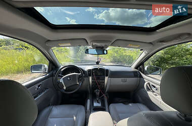 Позашляховик / Кросовер Kia Sorento 2005 в 