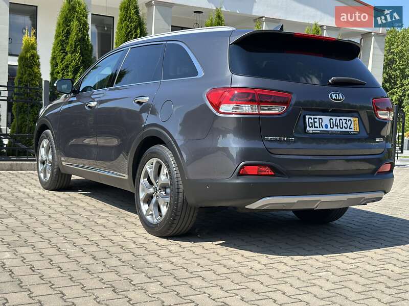 Позашляховик / Кросовер Kia Sorento 2015 в Стрию