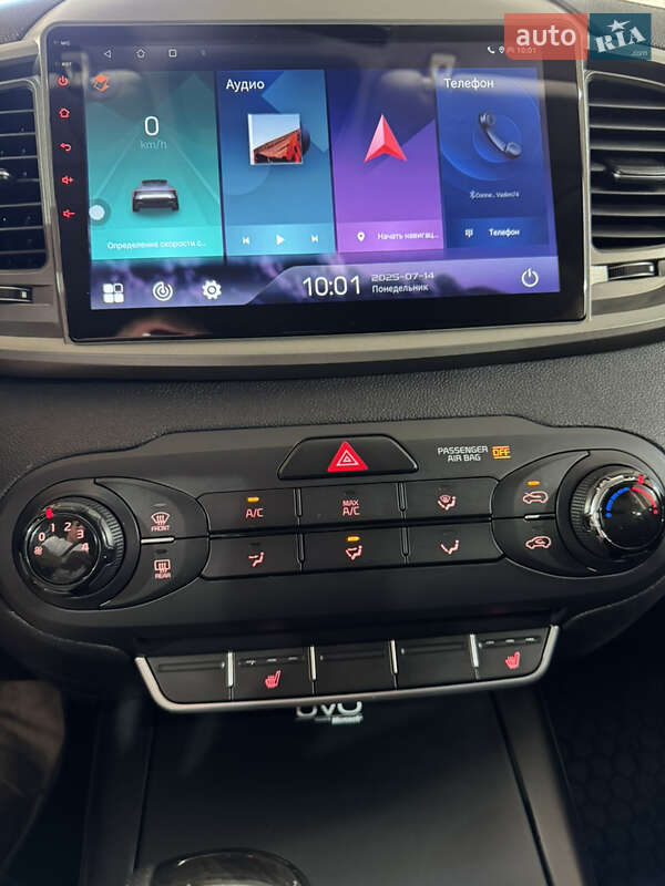 Внедорожник / Кроссовер Kia Sorento 2016 в Черкассах