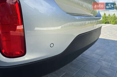 Внедорожник / Кроссовер Kia Sorento 2014 в 