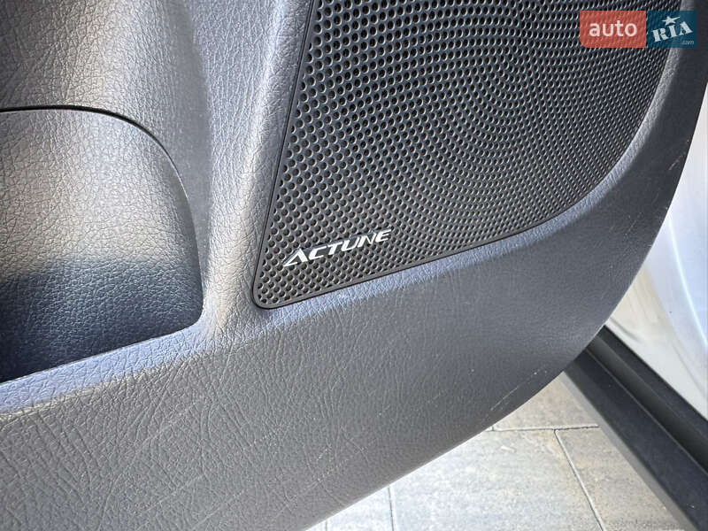 Внедорожник / Кроссовер Kia Sorento 2014 в Луцке