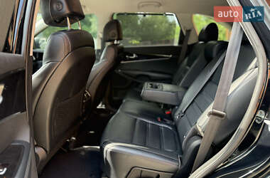 Внедорожник / Кроссовер Kia Sorento 2017 в 