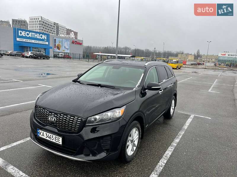Внедорожник / Кроссовер Kia Sorento 2018 в 