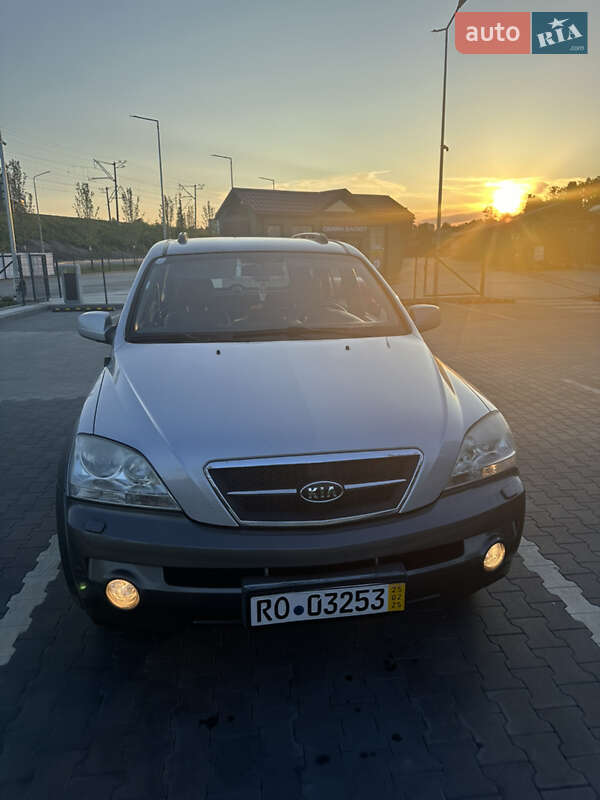 Внедорожник / Кроссовер Kia Sorento 2005 в 