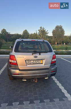 Внедорожник / Кроссовер Kia Sorento 2005 в 