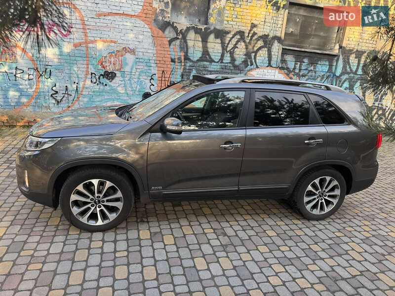 Позашляховик / Кросовер Kia Sorento 2014 в Луцьку