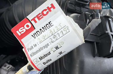 Внедорожник / Кроссовер Kia Sorento 2011 в 