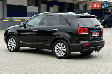 Внедорожник / Кроссовер Kia Sorento 2011 в 
