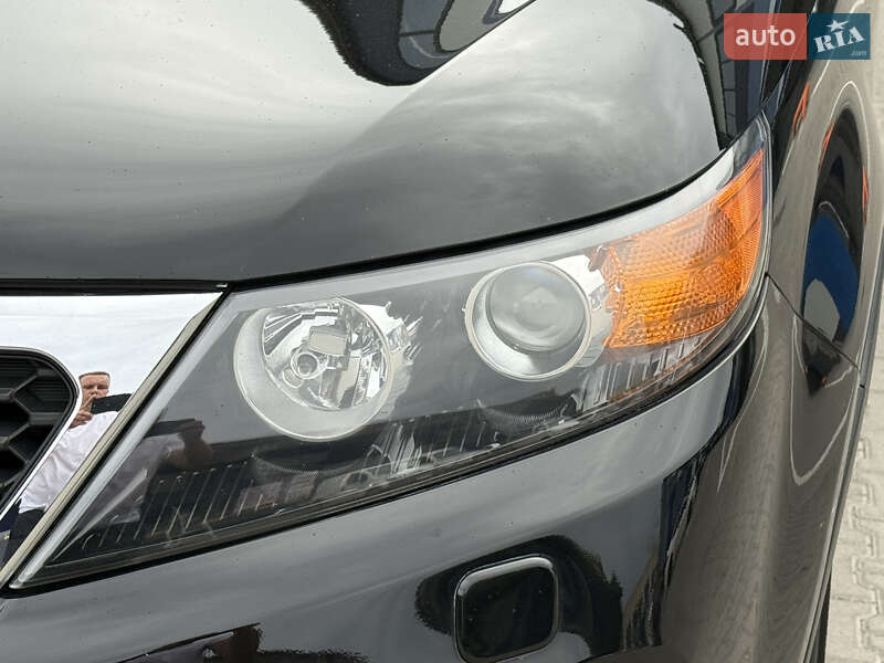 Внедорожник / Кроссовер Kia Sorento 2011 в Ровно