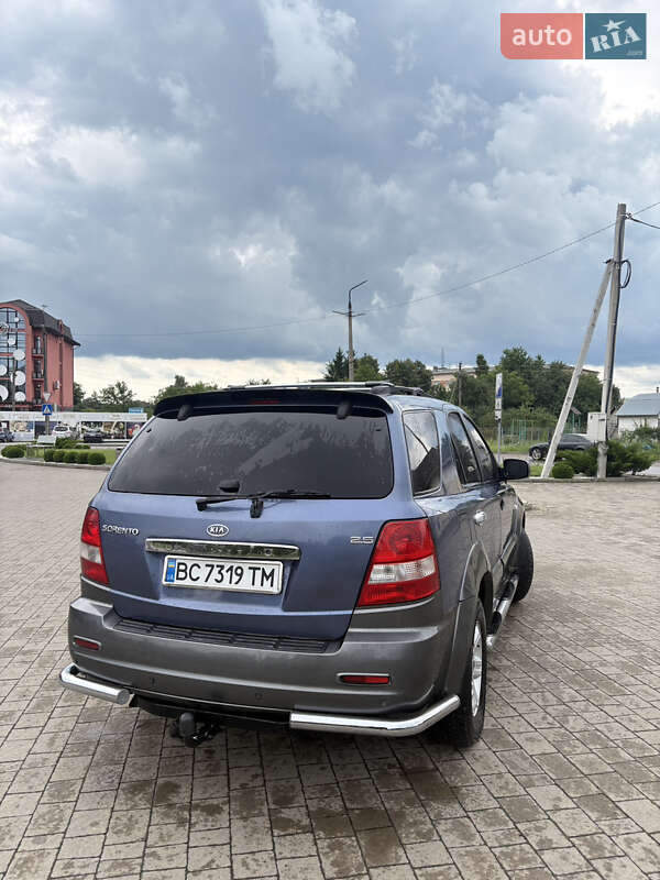 Внедорожник / Кроссовер Kia Sorento 2004 в Дрогобыче
