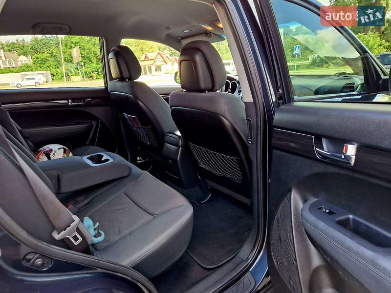 Внедорожник / Кроссовер Kia Sorento 2012 в Броварах