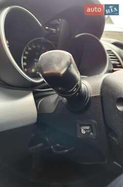 Внедорожник / Кроссовер Kia Sorento 2013 в 