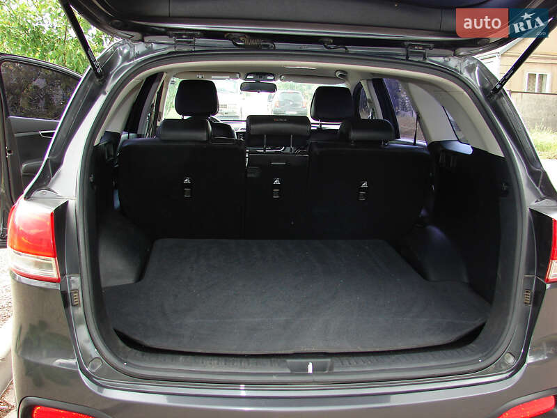 Внедорожник / Кроссовер Kia Sorento 2015 в Одессе